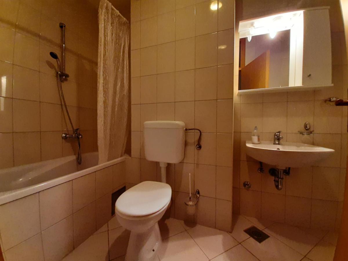Apartment Jelena Trogir Buitenkant foto